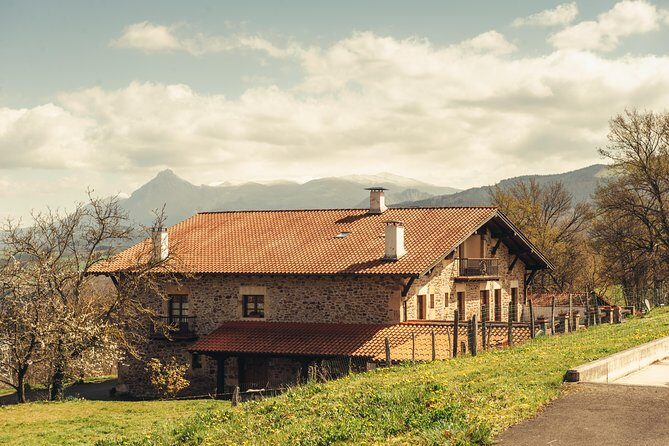 " Basque Farm House & Cider house" tour + meal from San Sebastian - Discover the Heart of Basque Country: Farmhouse & Cider House Tour from San Sebastian