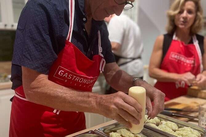 Basque Pintxos and Tapas Cooking Class in Bilbao - Breaking Down the Itinerary: What Can You Expect?