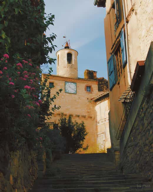 Bastia: Express Walk with a Local in 60 minutes - Exploring Bastia in 60 Minutes: What You Can Expect