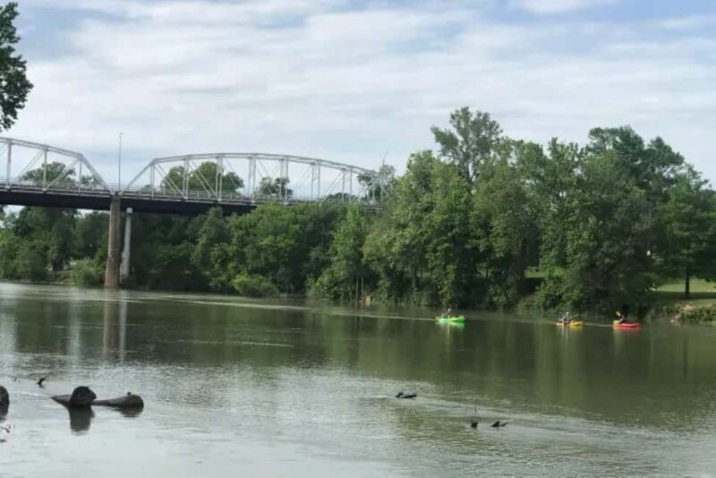 Bastrop: El Camino Real Paddle Trail Kayak and Canoe Rental - Why This Experience Is Worth It