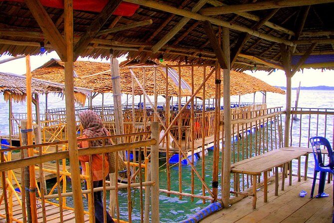 Batam Full-day Tour with Kelong Lunch - Exploring Batam: What This Tour Offers