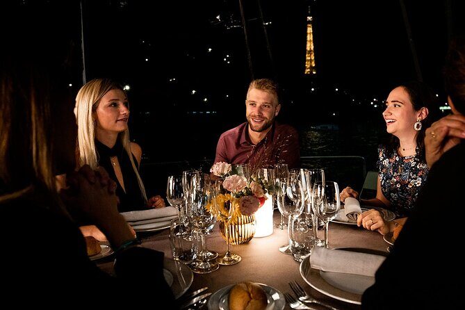 Bateaux Parisiens Seine River Gourmet Dinner & Sightseeing Cruise - The Experience: A Step-by-Step Look at the Cruise