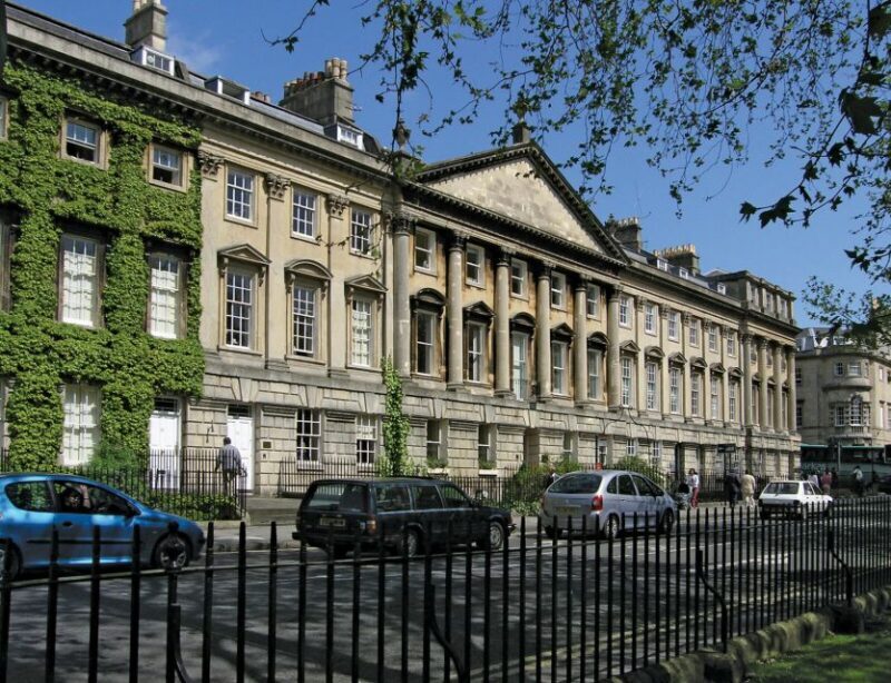 Bath: Private Walking Tour - Key Points