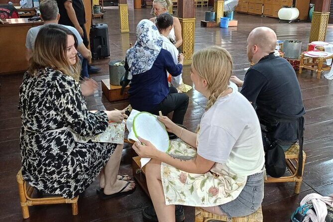 Batik Heritage Introduction Class with Lunch & Souvenir - Authentic Insights from Reviewers