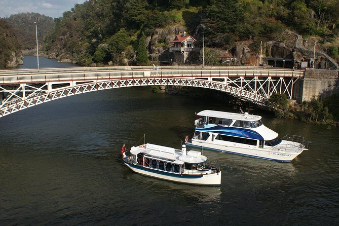 Batman Bridge 4 Hour Luncheon Cruise including sailing into the Cataract Gorge - An In-Depth Look at the Batman Bridge 4-Hour Luncheon Cruise