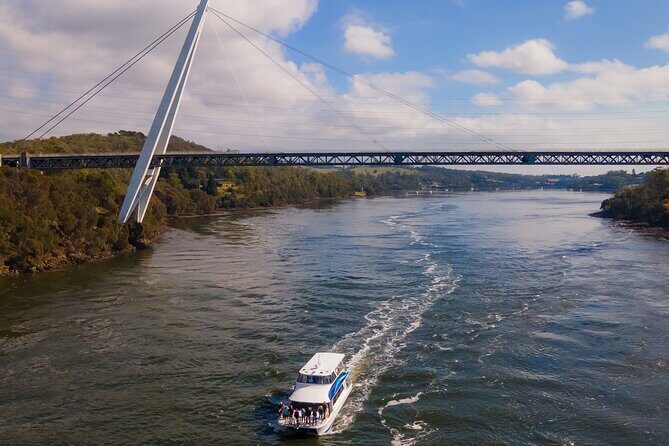 Batman Bridge 4 Hour Luncheon Cruise including sailing into the Cataract Gorge - FAQs About the Batman Bridge 4-Hour Luncheon Cruise