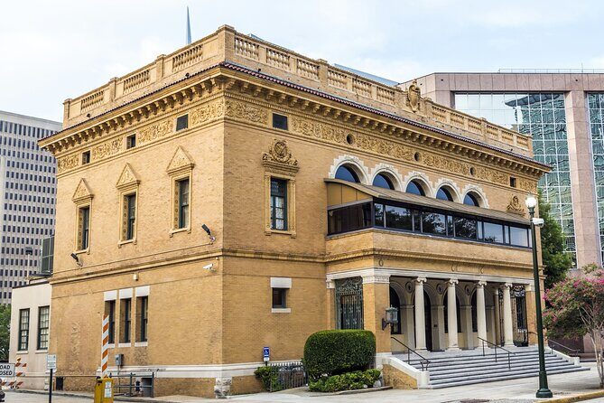 Baton Rouge Historic Downtown Self-Guided Audio Walking Tour - A Deep Dive into the Baton Rouge Experience