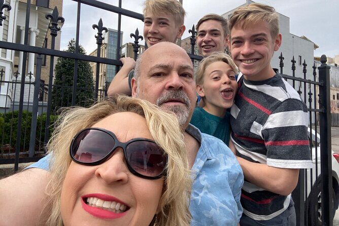 Baton Rouge Scavenger Interactive Hunt - Who Will Love This Tour?