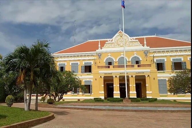Battambang Day Trip from Siem Reap-Bamboo Train, Bats Cave - The Sum Up