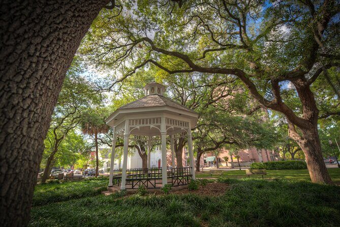 Battles & Brews Pub Crawl in Savannah - A Closer Look at the Savannah Battles & Brews Pub Crawl