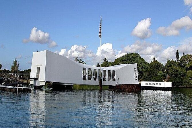 Battleships of WWII at Pearl Harbor from Kauai - FAQ
