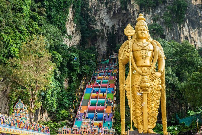 Batu Cave and Kuala Lumpur Heritage Tour by Train and Walking - The Itinerary in Detail: What You Can Expect