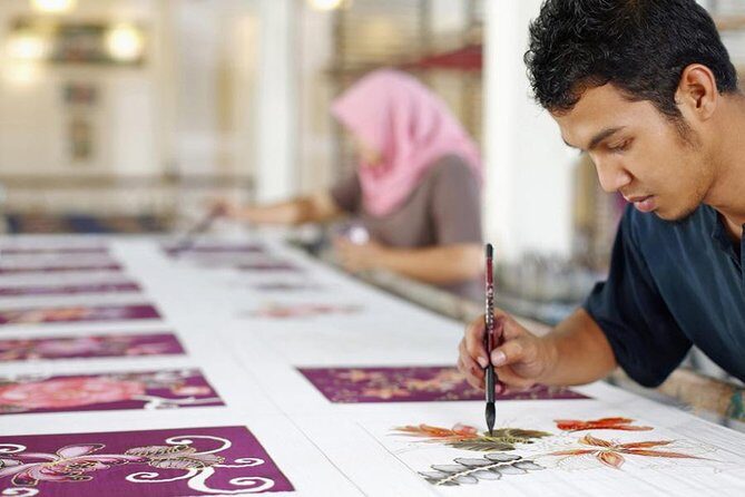 Batu Cave & Royal Selangor Pewter and Batik Visit - A Closer Look at the Tour Experience