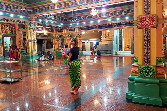 Batu Caves & Kuala Gandah Elephant Sanctuary Full-Day Tour - Exploring Kuala Lumpur’s Best in One Day: Batu Caves & Kuala Gandah Elephant Sanctuary Tour