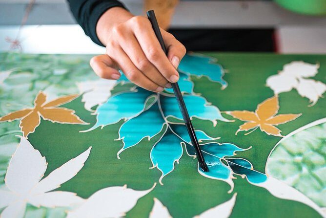 Batu Caves, Royal Selangor Pewter and Batik Factory Tour - A Closer Look at What’s Included