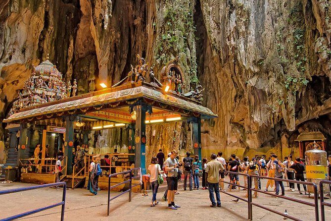 Batu Caves, Royal Selangor Pewter and Batik Factory Tour - FAQ