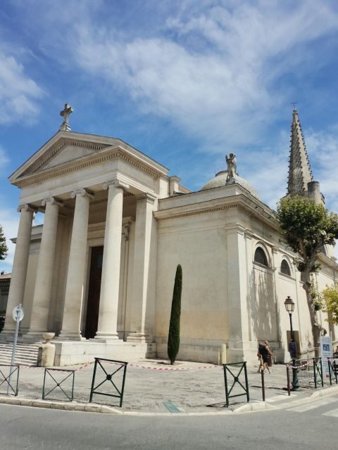 Baux and Saint Rémy de Provence: History Wine and Landscapes - Discovering Les Baux de Provence