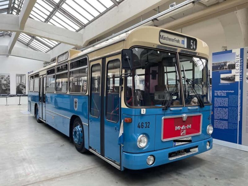 Bavarian Bus Tours Sightseeing Munich with free drinks - Who Should Consider This Tour?