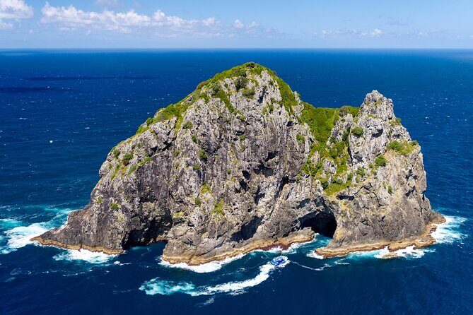 Bay of Islands Explorer Experience Small Group Tour From Auckland - The Sum Up