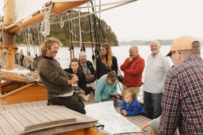 Bay of Islands: Late Afternoon Sailing Cruise - Discover the Charm of the Bay of Islands: Late Afternoon Sailing Cruise