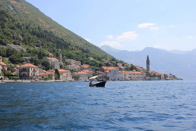 Bay of Kotor: 2-Hour Stand Up Paddle Board Tour - What to Expect at the Start