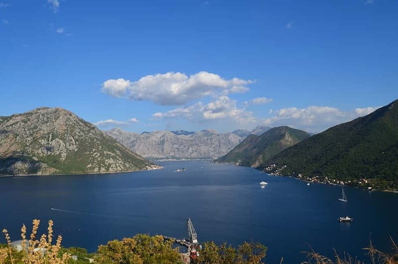 Bay of Kotor: 2-Hour Stand Up Paddle Board Tour - Relaxation and Beach Breaks