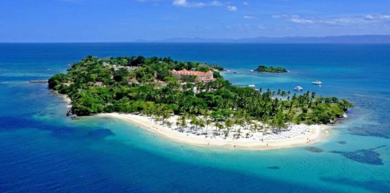 Bayahibe: Samaná and Miches Whale Watching Day Trip - What Makes This Tour Special?