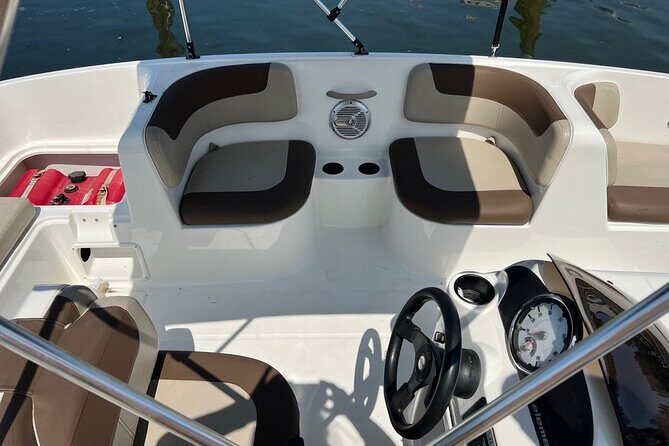 Bayliner Element 60HP Boat - An In-Depth Look at the Kelowna Bayliner Experience