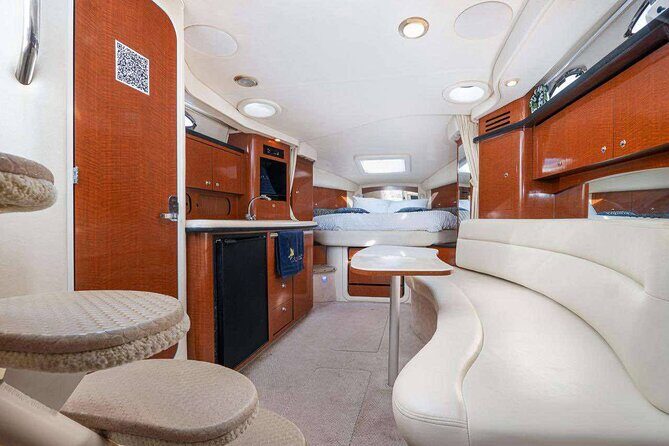 BBQ Luxury Yacht with Premium Bar and Snorkeling - FAQ