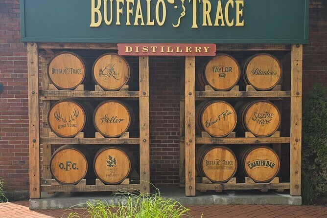 B&C Bourbon Experience Tour - B&C Bourbon Experience Tour: A Deep Dive into Kentucky’s Iconic Spirits