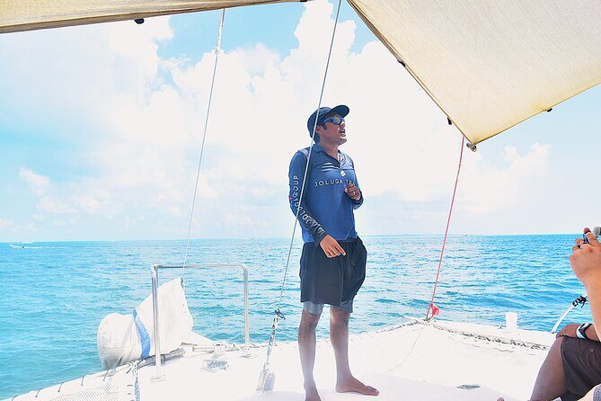 Beach Club and Isla Mujeres Catamaran Tour from Cancun - Key Points