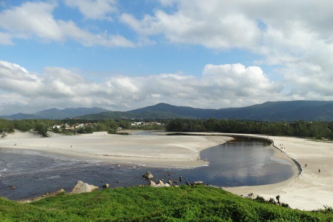 BEACH TOUR GAROPABA  ESSENTIAL  Discover the most beautiful beaches in Garopaba - Key Points