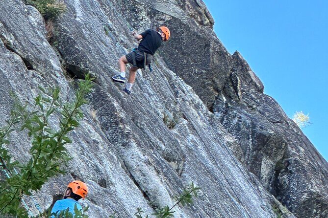 Bear Valley Rock Climbing Introductory Courses - Key Points