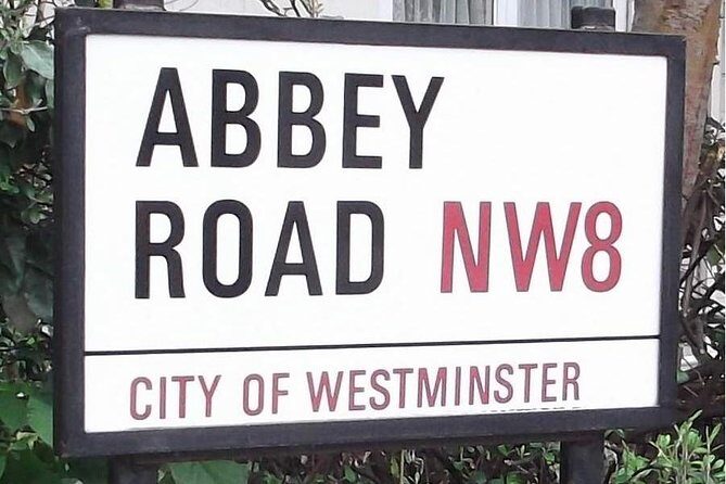 Beatles and Rock'n Roll - Private Taxi Tour with Hotel Pickup - A Deep Dive into the Beatles and Rockn Roll Private Taxi Tour