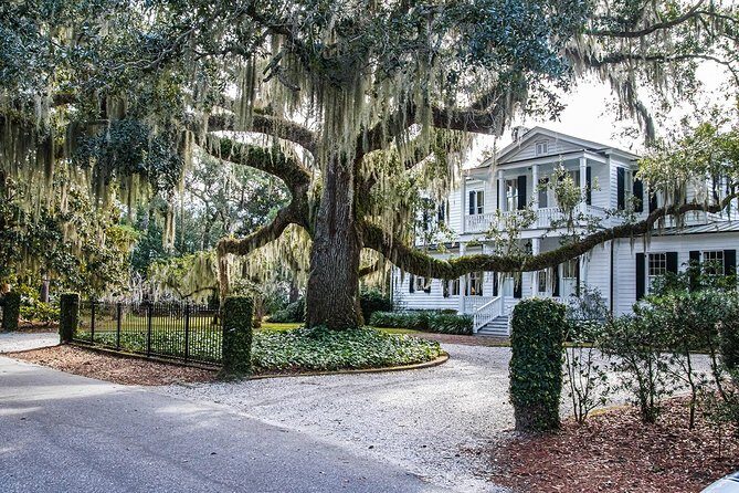 Beaufort City Minibus Tour - Discovering Beaufort’s Cinematic and Historic Charm