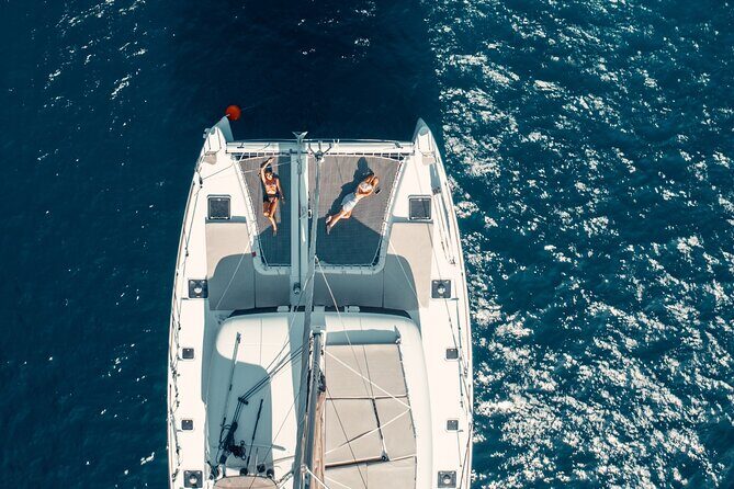 Beautiful Day Catamaran Caldera Cruise incl. Meal & Drinks - An In-Depth Look at the Santorini Caldera Cruise