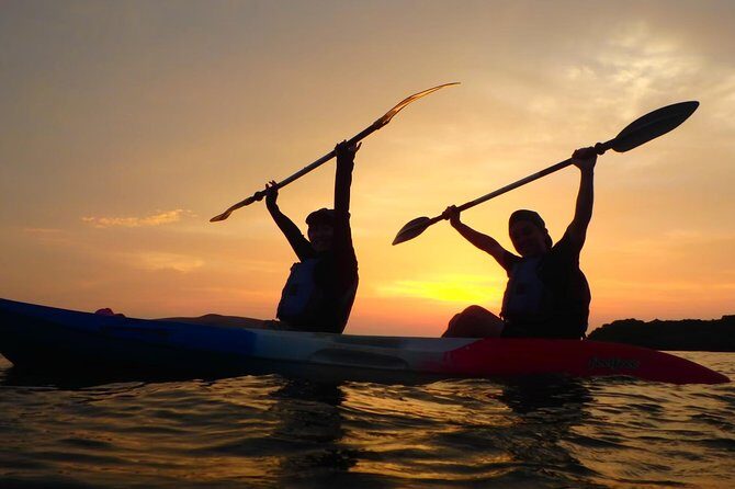 Beautiful sunset kayak tour in Okinawa - Key Points