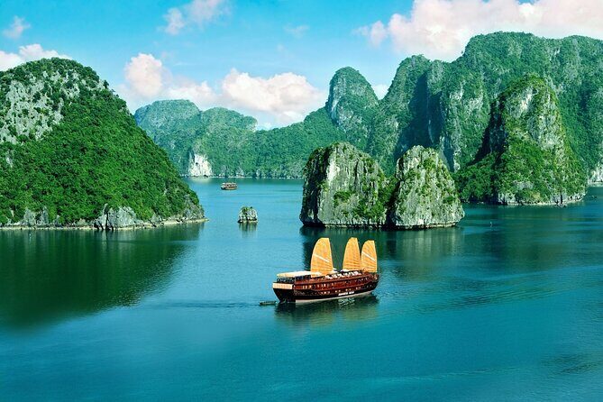 Beauty of Vietnam and Cambodia holidays and package in 15 days water way - Who Will Love This Tour?