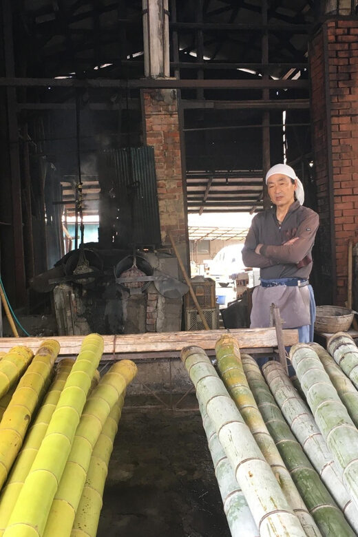 Become a local! A Walking Tour of Arts, Crafts&Onsen Culture - Key Points