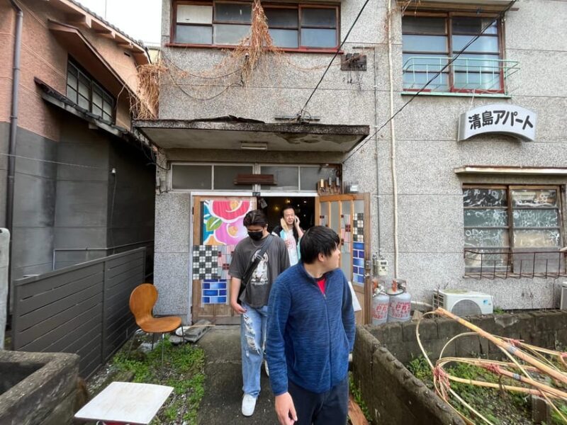 Become a local! A Walking Tour of Arts, Crafts&Onsen Culture - A Deep Dive into the Experience