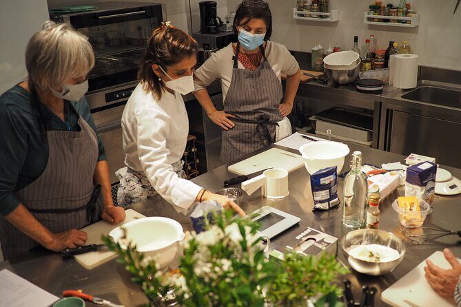 Become a Master in the Kitchen: Learn to Cook with an Italian Chef - A Balanced Perspective: Pros & Cons