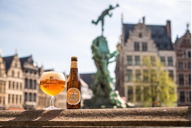 BeerWalk Antwerp (Dutch guide) - A Practical Guide to the BeerWalk Antwerp (Dutch guide)