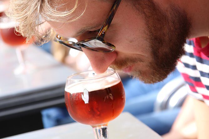 BeerWalk Antwerp (Dutch guide) - Why This Tour Works Well