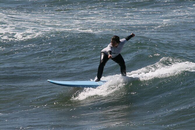 Beginners, intermediate and advanced surf lessons - Authentic Feedback from Those Who’ve Been There