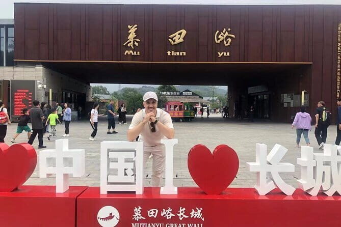 Beijing Airport Layover : Mutianyu GreatWall with Airport pickup and drop-off - Why This Tour Works for Travelers