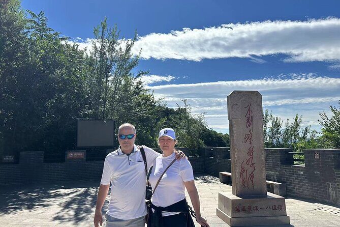 Beijing Ancient Great Wall &Badaling Great Wall Full-day Bus Tour - The Experience in Detail