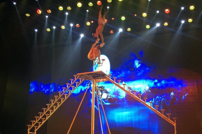 Beijing Evening Acrobat Show In Red Theater With Private Transfer - Key Points