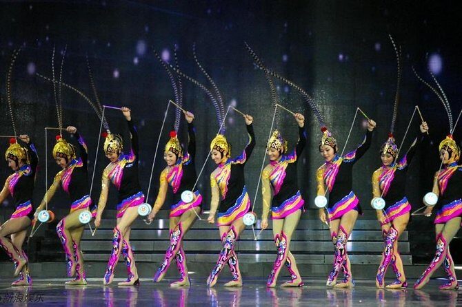 Beijing Evening Acrobatic Show in Red Theater + Private Transfer - Who Should Consider This Tour?