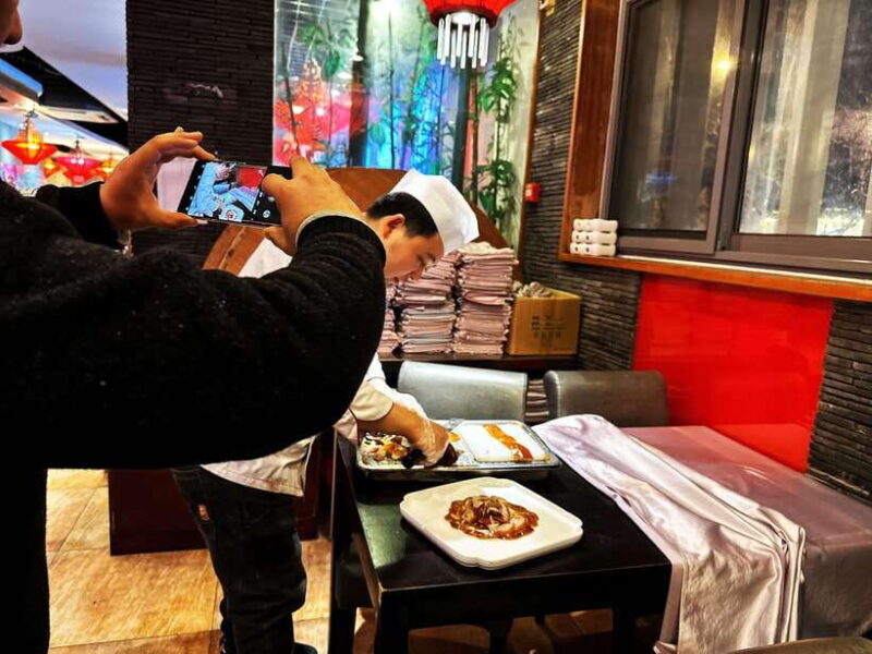 Beijing Hutong Food Crawl Delights: Peking duck, Hotpot&More - An Introduction to Beijings Hutongs and Culinary Heritage