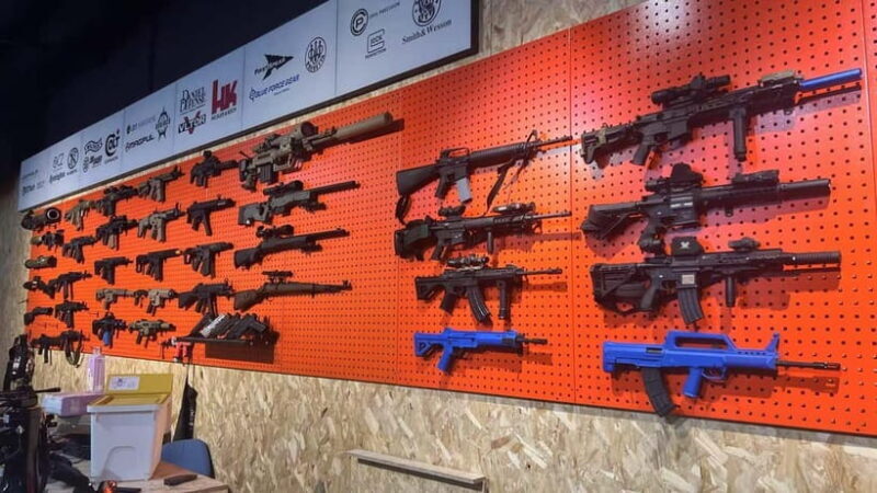 Beijing: Indoor Water Blaster Battle with Local Players - An In-Depth Look at the Indoor Water Blaster Experience in Beijing